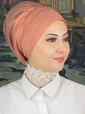 Trend Model Drapeli Simli Şal