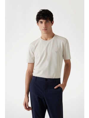 Guess Erkek Slim Fit Tişört M4YI60KCBM0
