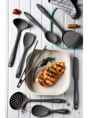 Neoflam Gri 8 Parça Silikon Servis Seti (Kepçe ,kevgir , Pilav Kaşığı ,servis Kaşığı ,spatula , Maşa)