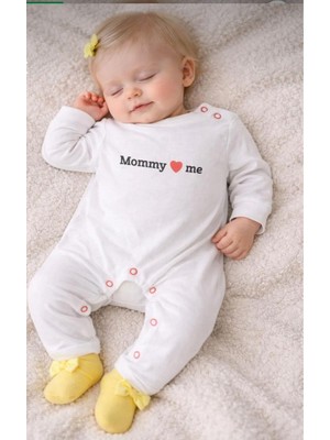 Vovido Aykidsclup Bebek Tulum Beyaz  Mommy Love Me Baskılı Çıtçıtlı Uzun Kollu Ayaklı TULUM-128670