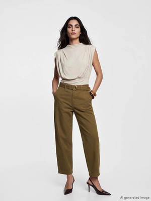 Lc Waikiki Yeni Sezon Beli Kemerli Barrel Fit Kadın Jean Pantolon
