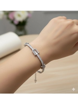 Luxenya Design Motifli Suyolu Çelik Kadın Bileklik