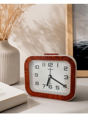 Lutara Vintage Ahşap Tasarımlı Masa Saati | Modern Dekoratif Quartz Çalar Saat Masa Saati