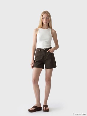 Lc Waikiki Yeni Sezon Mom Fit Kadın Jean Şort