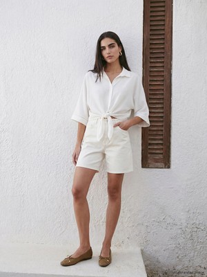 Lc Waikiki Yeni Sezon Dar Fit Kadın Jean Şort