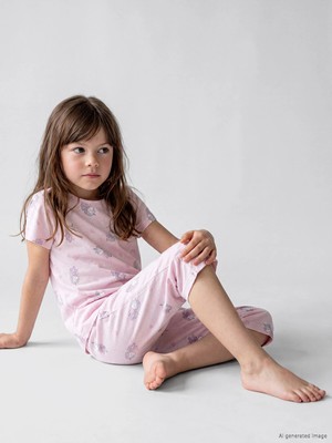 Lc Waikiki Yeni Sezon Bisiklet Yaka Kız Çocuk Kaprili Pijama Takımı