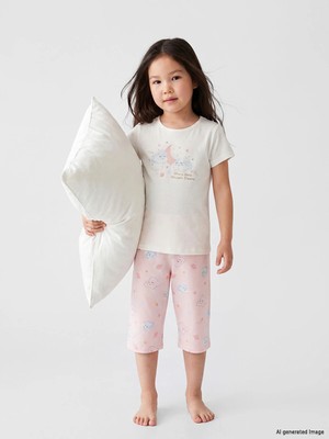 Lc Waikiki Yeni Sezon Baskılı Kız Çocuk Kaprili Pijama Takımı