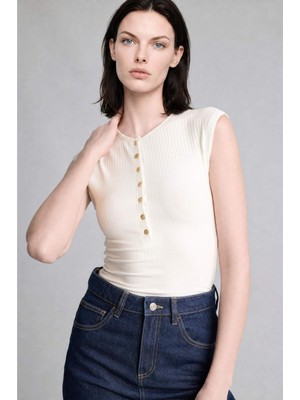 DeFacto Slim Fit Bisiklet Yaka Fitilli Kolsuz Ekru Tişört H8061AX26SM