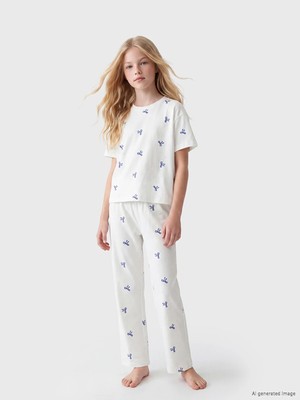 Lc Waikiki Yeni Sezon Fiyonk Baskılı Kız Çocuk Pijama Takımı