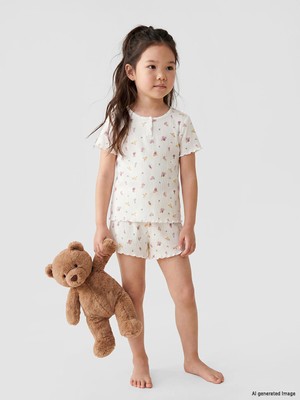 Lc Waikiki Yeni Sezon Bisiklet Yaka Desenli Kız Çocuk Şortlu Pijama Takımı