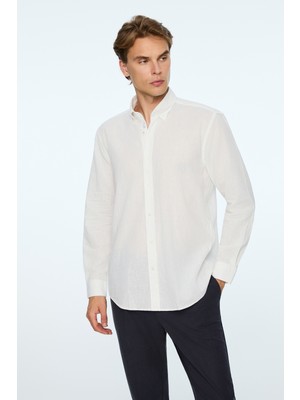 Morven  Erkek Beyaz Keten Trend Düz Regular Fit Düğmeli Yaka Gömlek
