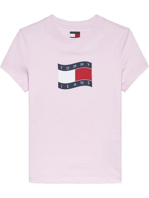 Tommy Jeans Kadın Tişört DW0DW22781