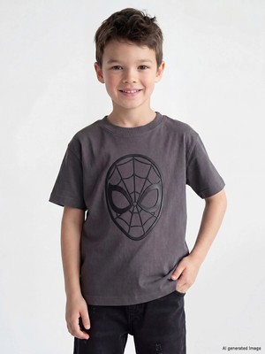Lc Waikiki Yeni Sezon Spider-Man Kabartma Baskılı Erkek Çocuk Tişört