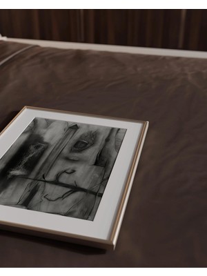 Clovendi Içimizdeki Çığlık – Kömür ve Grafit ile Yapılmış Ekspresyonist Figür Çizimi Posteri
