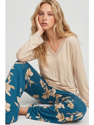 Siyah İnci Vizon Ip Askılı Dantelli Viskon Örme Pijama Takım 8021