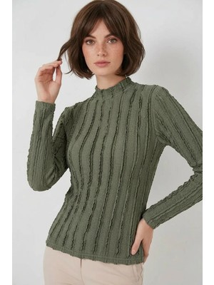 Moda Molası Kadın Balıkçı Yaka Dokulu Haki Bluz
