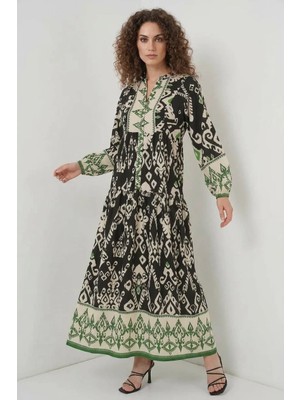 Moda Molası Kadın Hakim Yaka Uzun Otantik Desenli Viskon Siyah Yeşil Tesettür Elbise