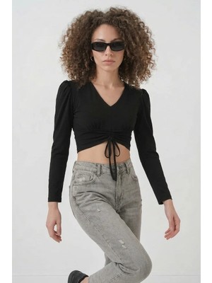 Moda Molası Kadın V Yaka Crop Büzgülü Uzun Kol Siyah Bluz