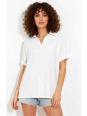 Moda Molası Kadın Polo Yaka Kısa Kol Oversize Beyaz Bluz