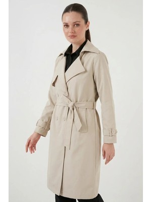 Moda Molası Kadın Kruvaze Yaka Kuşaklı Bej Trençkot
