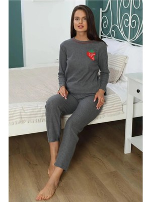 FullaModa Çilek Nakışlı Bisiklet Yaka Pijama Takımı