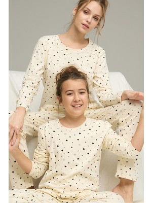 Siyah İnci Ekru Kalp Desenli Pamuklu Bisiklet Yaka Örme Pijama TAKIM25241142