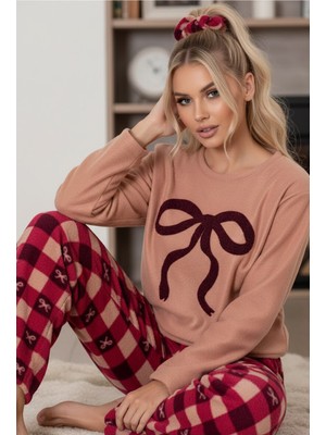 Siyah İnci Somon Fiyonk Nakışlı Desenli Polar Kışlık Örme Pijama Takım
