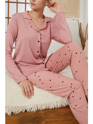 Siyah İnci Pudra Yıldız Desenli Gömlek Yaka Düğmeli Milan Örme Pijama TAKIM25224006