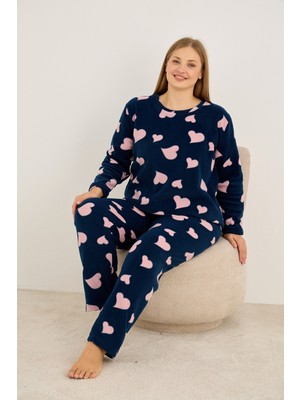 Siyah İnci Lacivert Kalp Desenli Büyük Beden Polar Kışlık Örme Pijama Takım