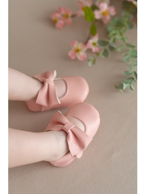 First Step Pembe Kız Bebek Suni Deri Fiyonklu Babet Patik Rahat Kullanım ve Şık Tasarım