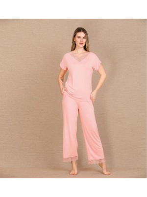 Çamaşır Kenti Viskon Şık Tasarım Dantel Işlemeli Açık Pembe Kısa Kol Pijama Takımı