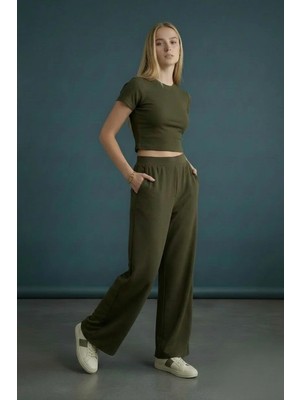 Piyera Kadın Kaşkorse Kumaş Bisiklet Yaka Haki Crop Tişört - 2004