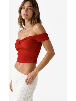 Koton Koton x Şahika Ercümen - Bürümcük Kumaş Kalp Yaka Düğüm Detaylı Omzu Açık Crop Top