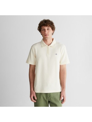 Gant Erkek Krem Regular Fit Yarım Fermuarlı Logolu Polo Yaka T-Shirt