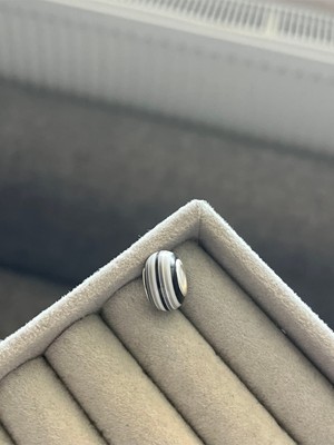 Çizgili Siyah Beyaz Murano Charm Gümüş