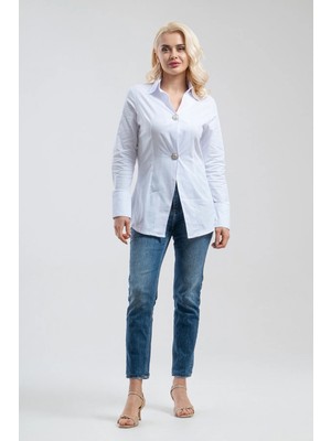 Bold & Young Kadın Beyaz Büyük Metalize 2 Düğmeli Manşetli Slim Fit Pamuklu Likralı Gömlek