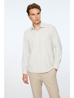 Morven  Erkek Bej Polyester Trend Desenli Dynamic Fit Sert Yaka Gömlek