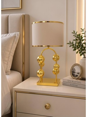 Venüs Nova Venüs Alphacentauri Abajur | Modern Gold Metal Abajur | Vizon Gold Şerit Kumaş Başlık | Masaüstü Aydınlatma