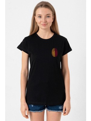 Sarı Kırmızı Parmak Izi Siyah Kadın Tshirt