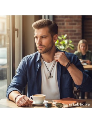 Hedea Krom Kaplama Motosiklet Figürlü Unisex Kolye - Yağlı Koton Kordonlu Ayarlanabilir Chopper Motor Tasarım Unisex Kolye