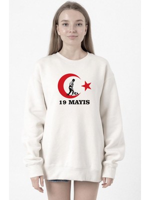 Tshirthane 19 Mayıs Ata Beyaz Kadın 2ip Sweatshirt