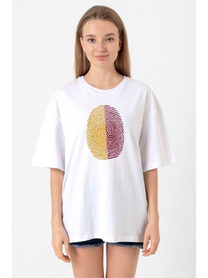 Sarı Kırmızı Parmak Izi Beyaz Kadın Oversize Tshirt