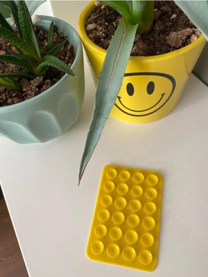 Buççin Online Mağaza Araba Gösterge Üstüne Takılan 360 Oynar Başlıklı Telefon Tutucu Siyah Plastik