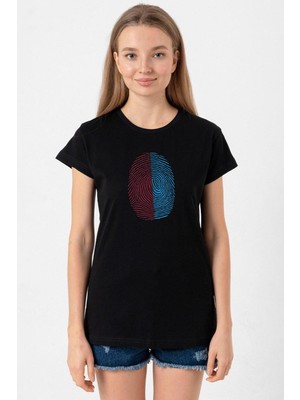 Bordo Mavi Parmak Izi Siyah Kadın Tshirt