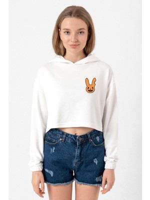 Tshirthane Bad Bunny Halloween Ekru Kadın Crop Kapşonlu