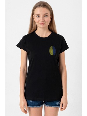 Sarı Lacivert Parmak Izi Siyah Kadın Tshirt