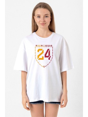 24 Şampiyonluk Beyaz Kadın Oversize Tshirt