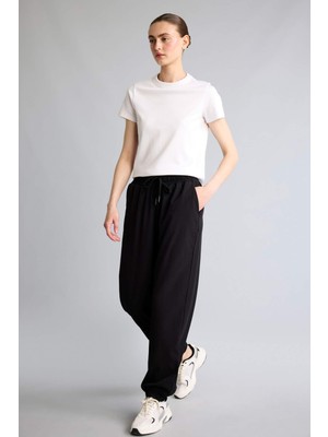 DeFacto Standart Fit Çift Cepli Jogger Paça Uzun Dokuma Sporcu Pantolon A2437AX26AU