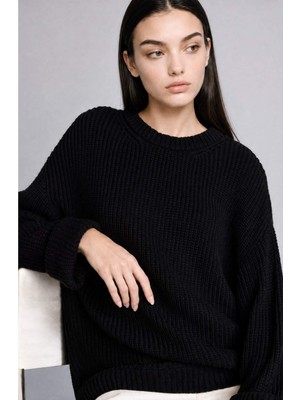DeFacto Regular Fit Bisiklet Yaka Siyah Kazak H6905AZ26WN