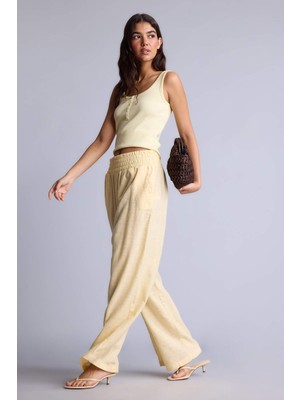 DeFacto Wide Leg Üç Cepli Yüksek Bel Keten Görünümlü Standart Boy Sarı Pantolon A9129AX26SM